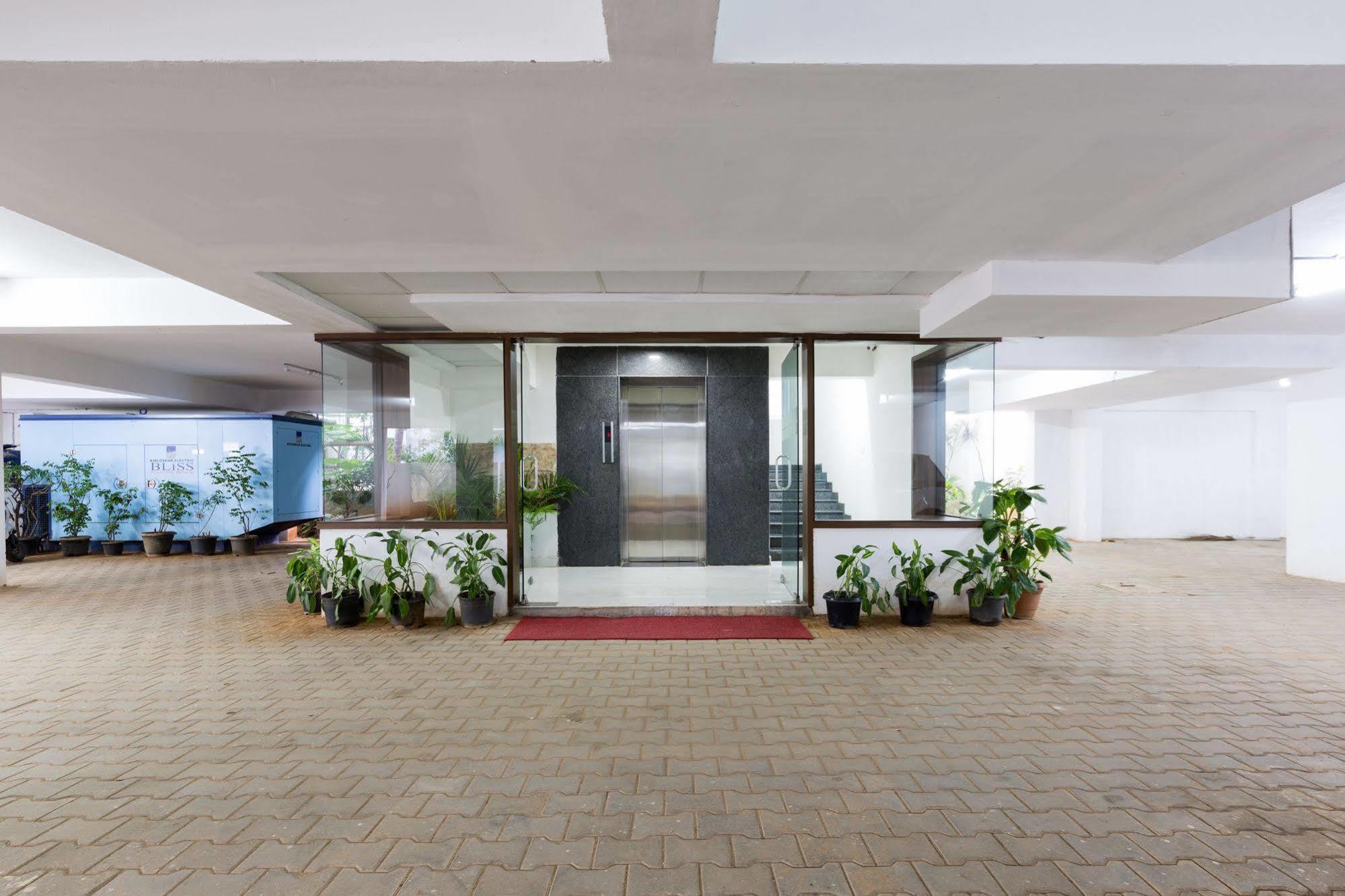 Sanctum Suites Bel Road Бангалор Экстерьер фото